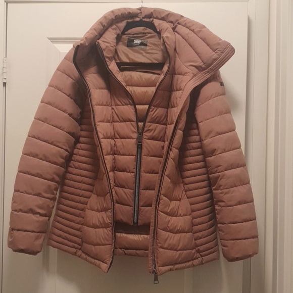 Puff warm winter jacket DKNY - Picture 1 of 2